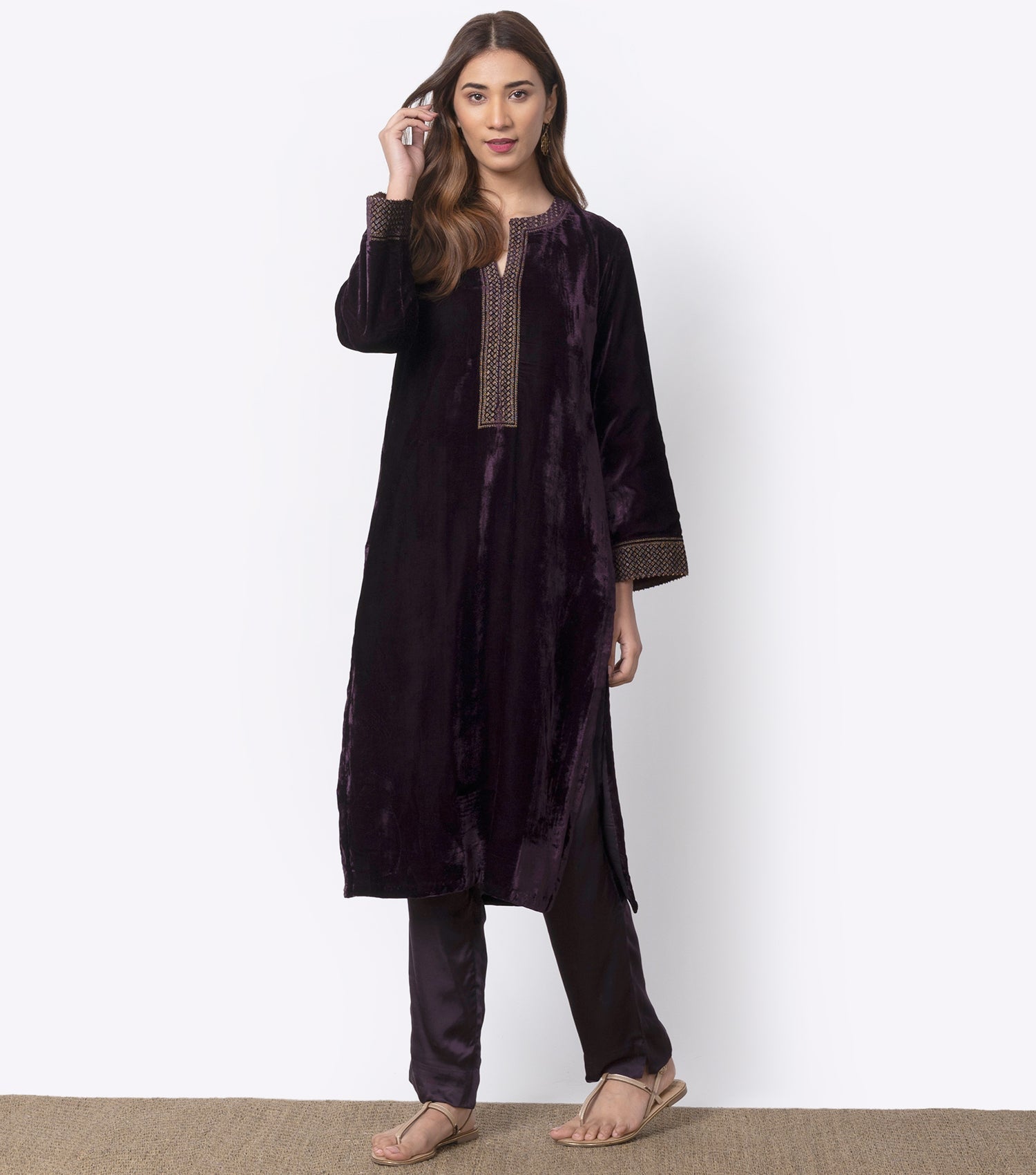 Women Brown Velvet Embroidered Kurta With Tulip Pants Shset96040 main image 0