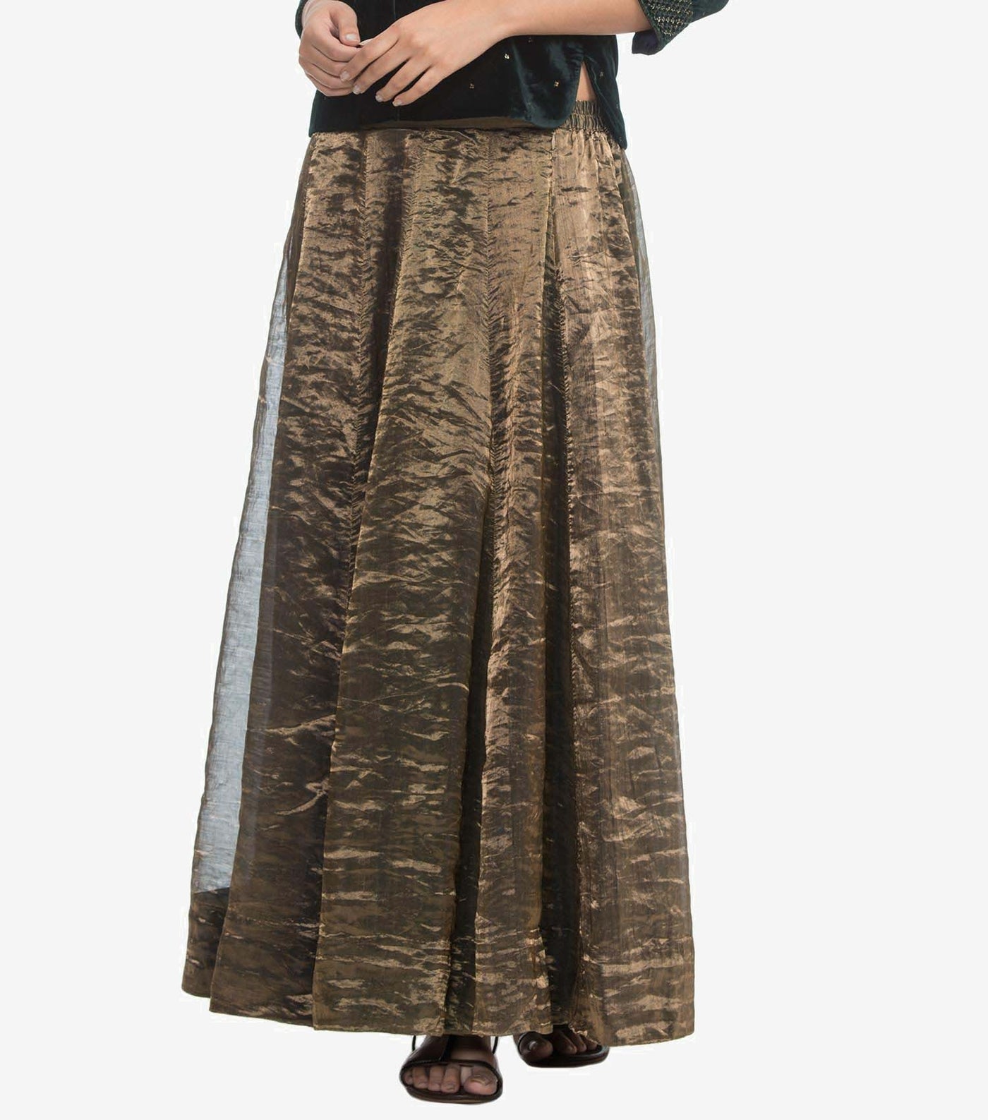 Gold solid flared skirt