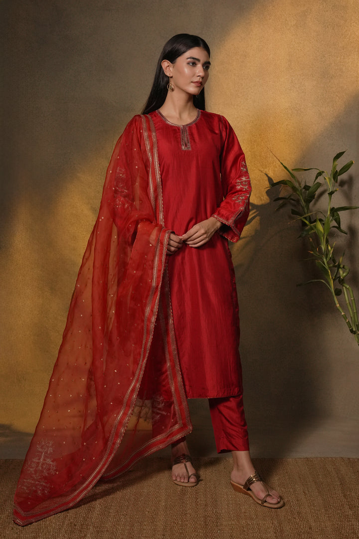 Red Embroidered Silk Kurta with Pants and Organza Dupatta