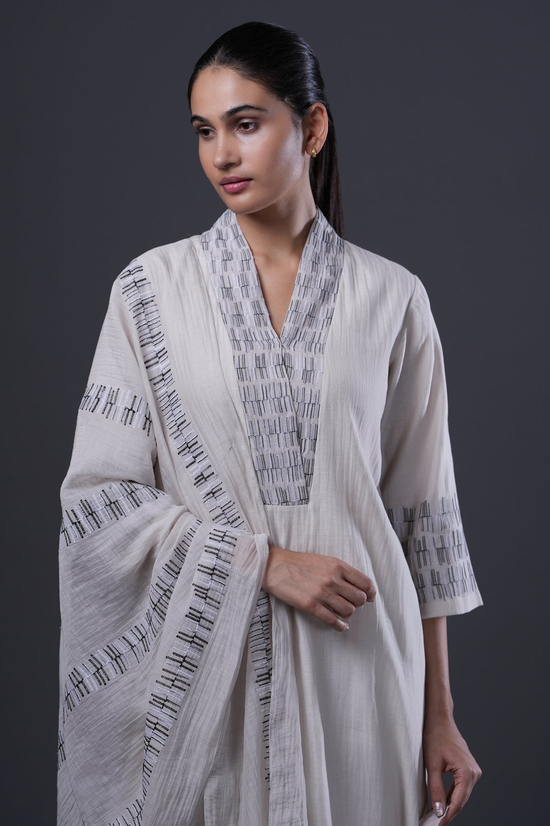 Ivory Embroidered Chanderi Kurta Set