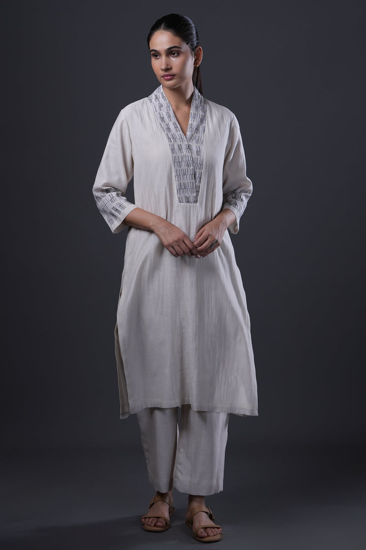Ivory Embroidered Chanderi Kurta Set
