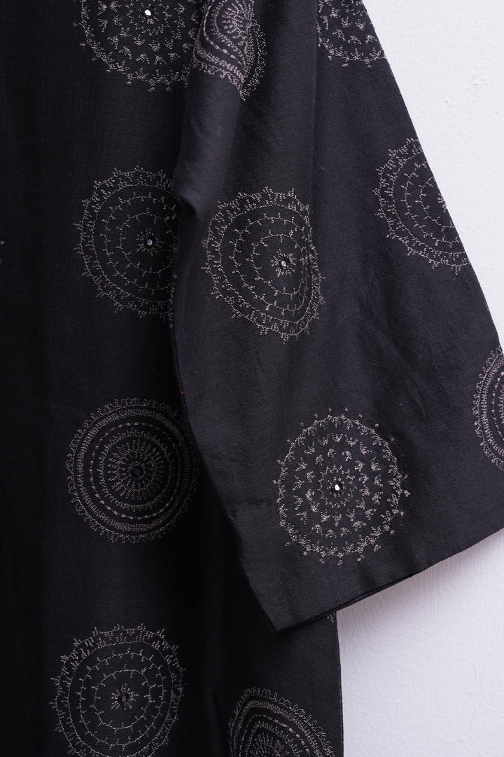Black Embroidered Chanderi Kurta