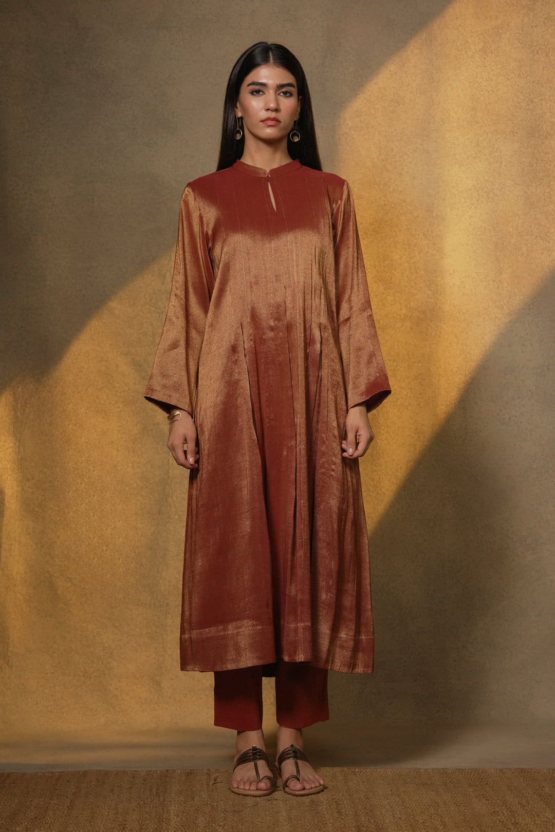 Maroon Tissue Kurta with Pants and Velvet Duaptta