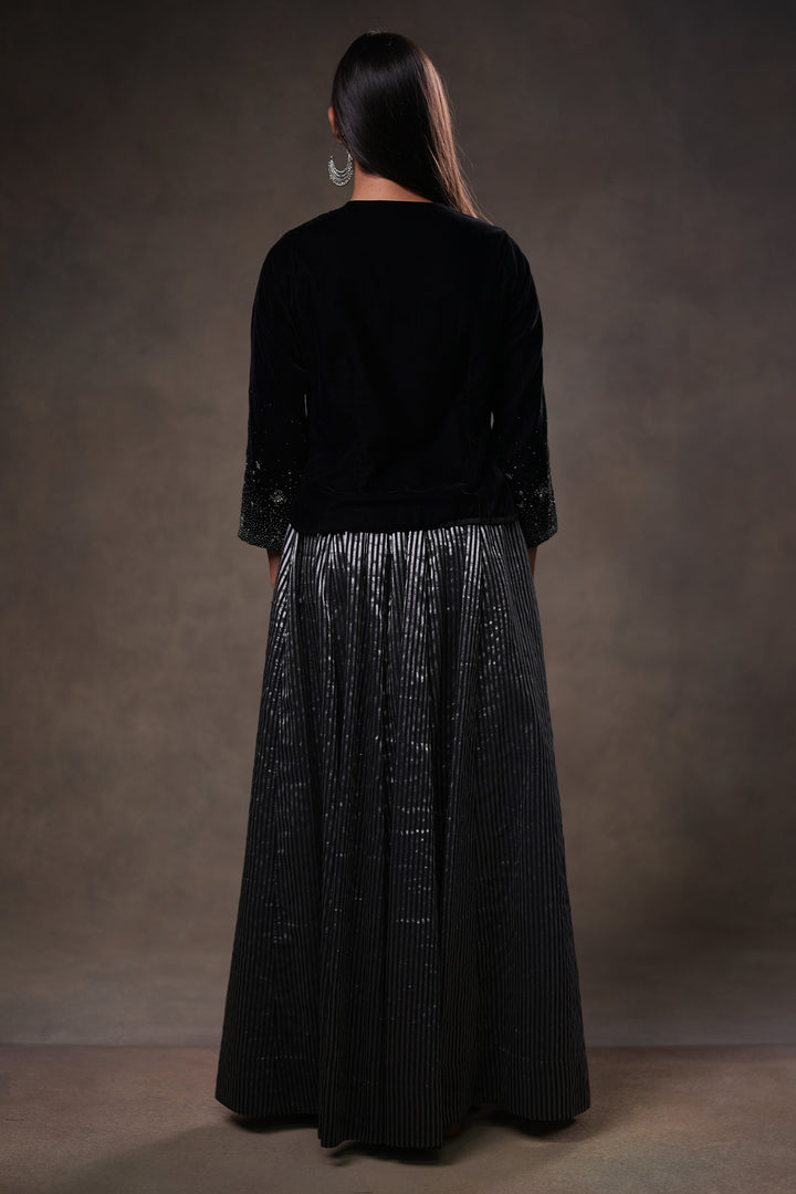 Black Hand Embroidered Velvet Blouse with Tissue Skirt & Organza Dupatta