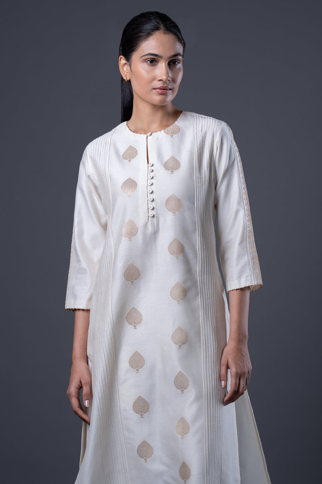 Natural Hand Embroidered Banarsi Chanderi Kurta