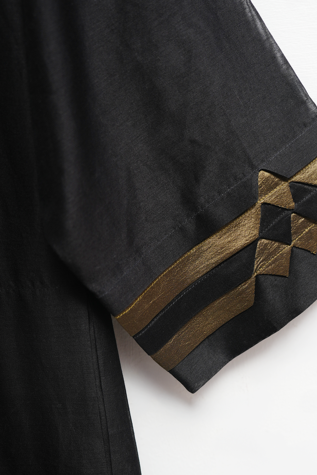 Origami Noir Pleated Cape Set