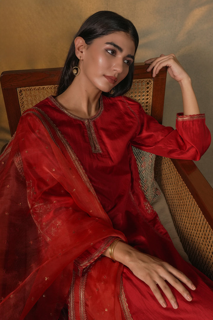 Red Embroidered Silk Kurta with Pants and Organza Dupatta