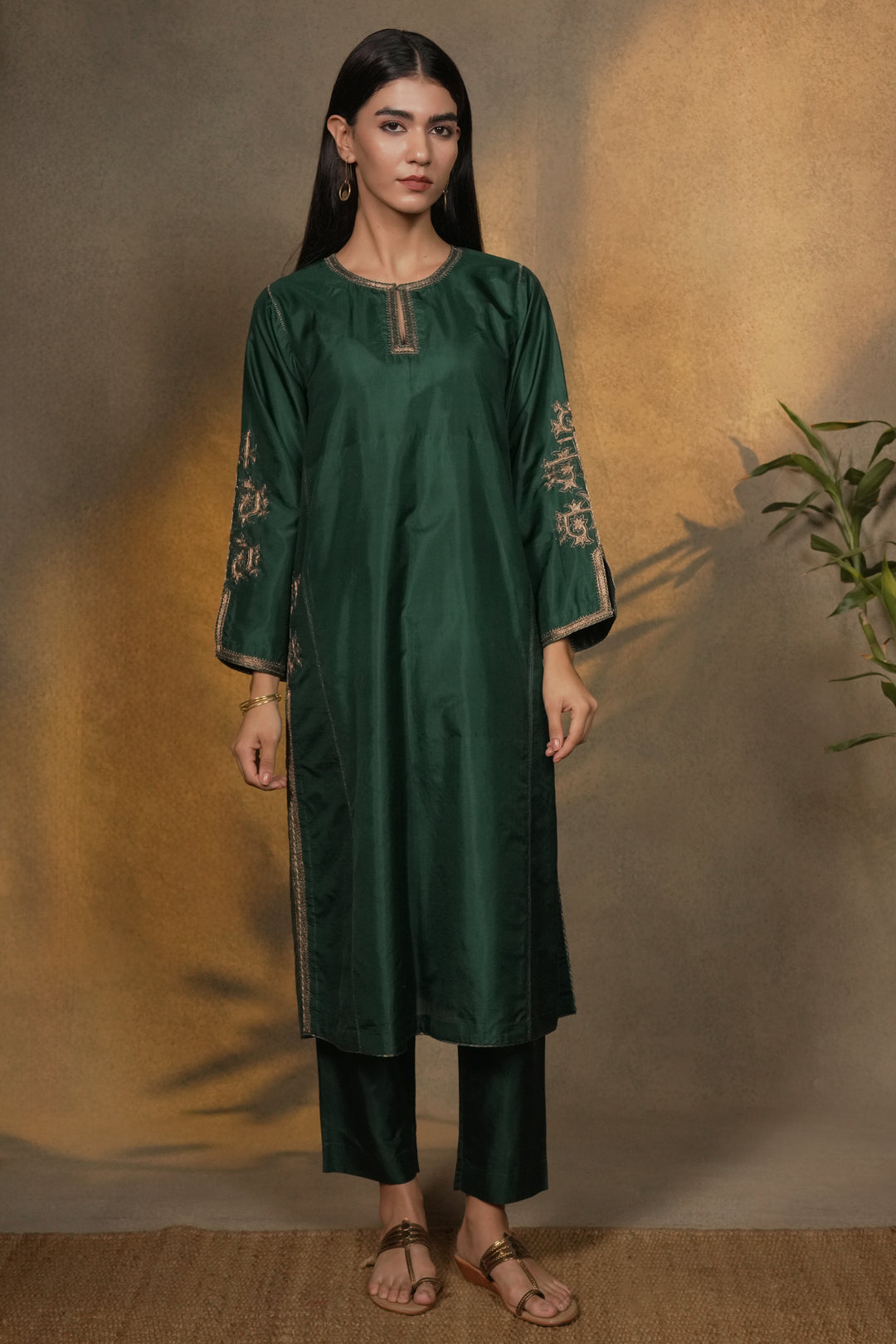 Emerald Green Embroidered Silk Kurta with Pants and Organza Dupatta
