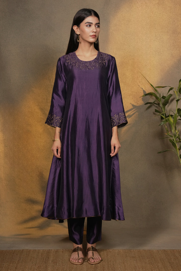 Purple Embroidered Silk Kurta with Pants and Organza Dupatta