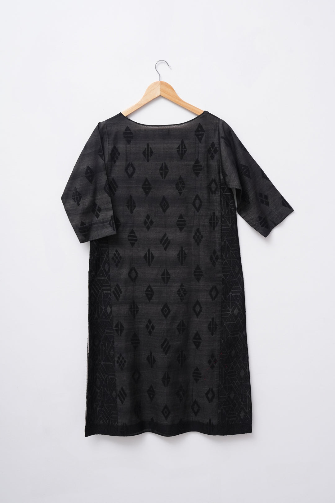 Black Patchwork Embroidered Kurta