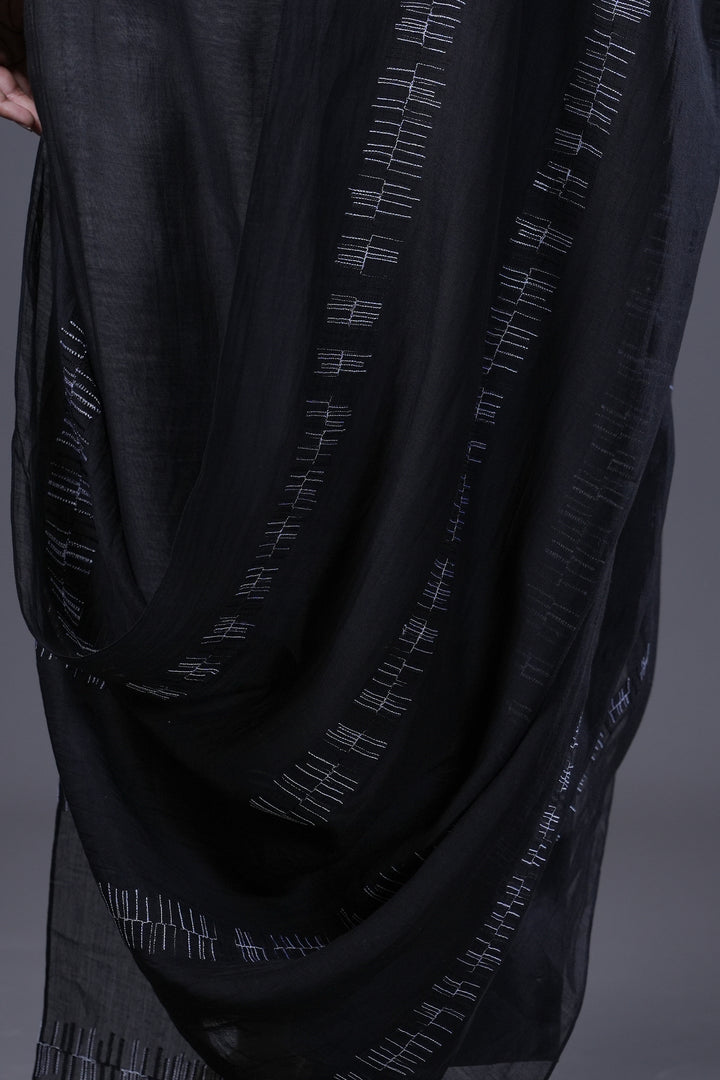 Black Embroidered Chanderi Kurta Set