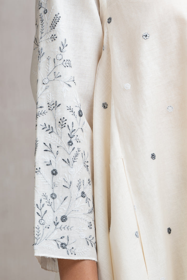 Thread Embroidered Chanderi Kurta Set with Pants & Dupatta