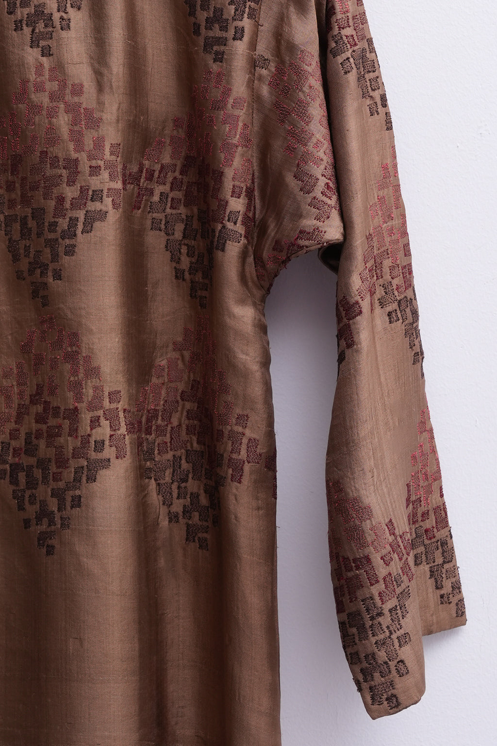 Gold Cotton Silk Embroidered Kurta