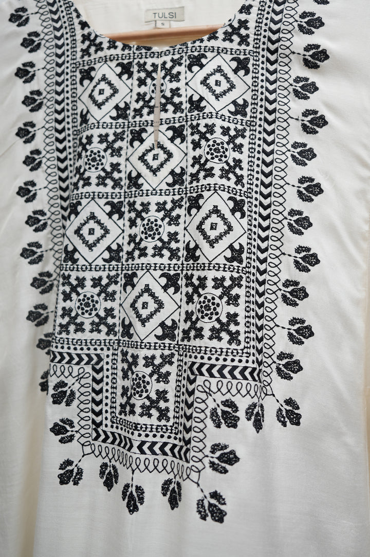 Off-white and Black Embroidered Kurta Set