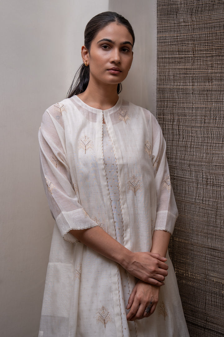 Natural Hand Embroidered Brocade Chanderi Cape with Slip