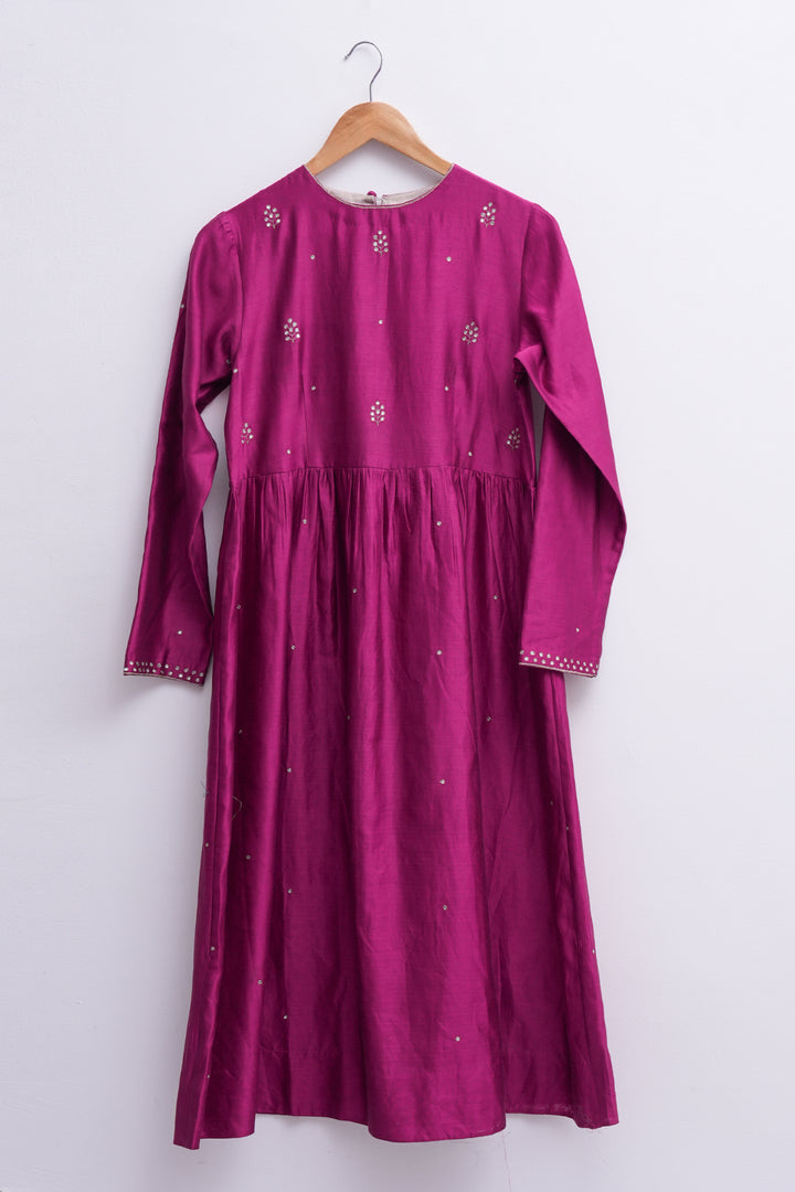 Magenta Embroidered Chanderi Kurta