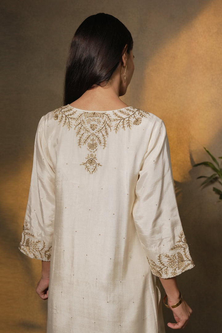 Natural Hand Embroidered Cotton Silk Kurta with Pants and Organza Dupatta