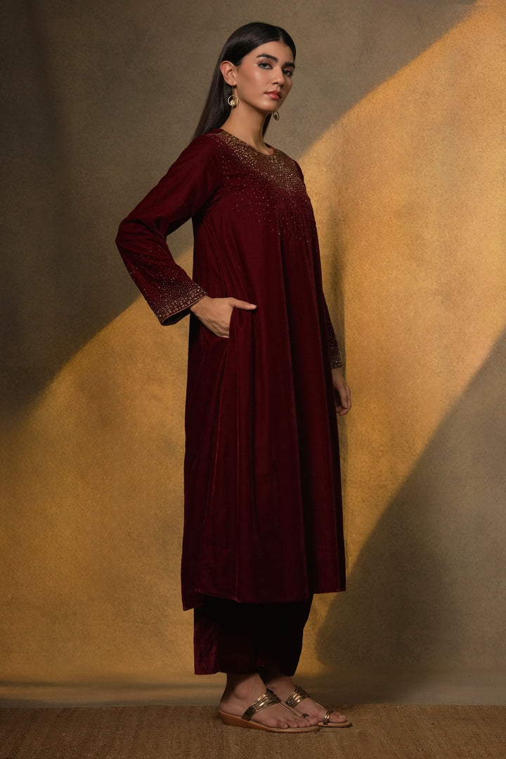 Maroon Velvet Kurta with Pants and Tissue Dupatta