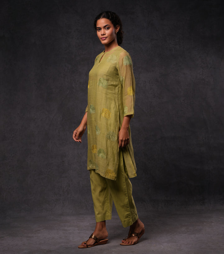 Green Embroidered Cotton Silk Kurta Set