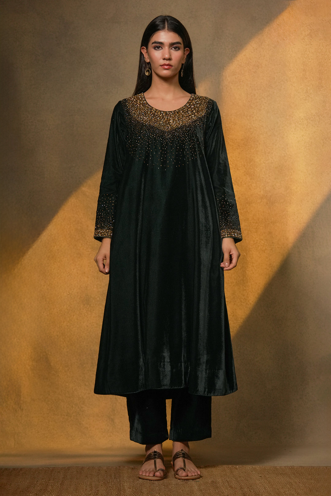 Emerald Green Velvet Kurta with Pants and Tissue Dupatta