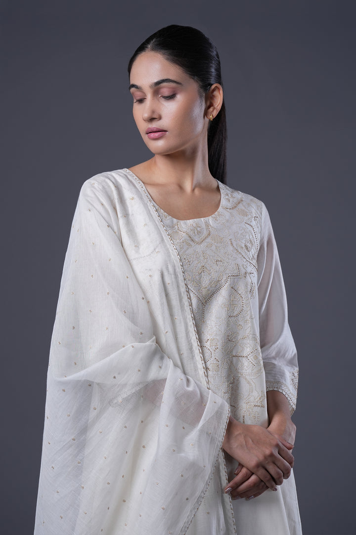 Natural Hand Embroidered Chanderi Dupatta