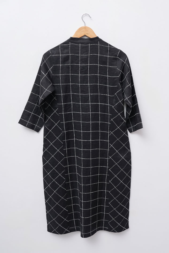 Black Woven Fine Linen Kurta