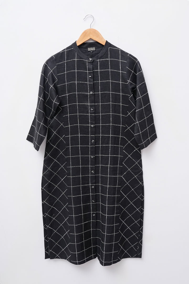 Black Woven Fine Linen Kurta