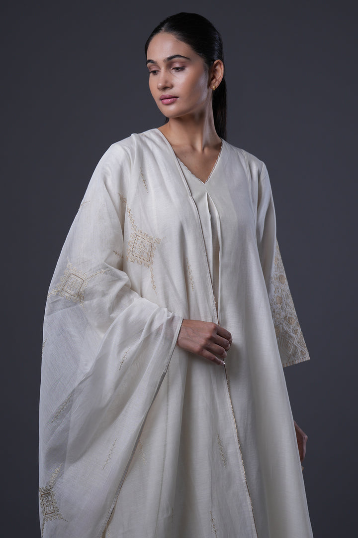 Natural Hand Embroidered Chanderi Dupatta