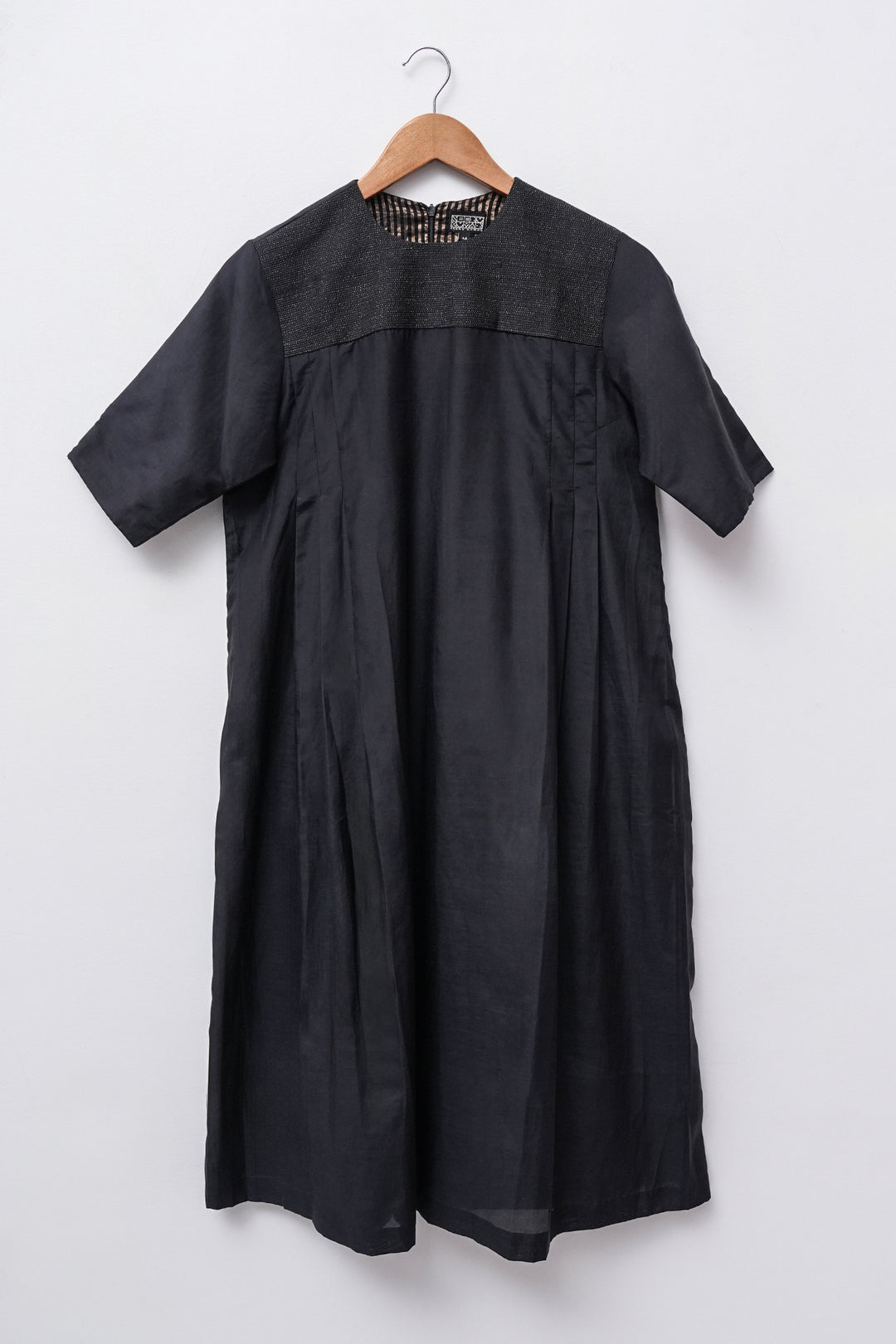 Black Embroidered Cotton Silk Kurta