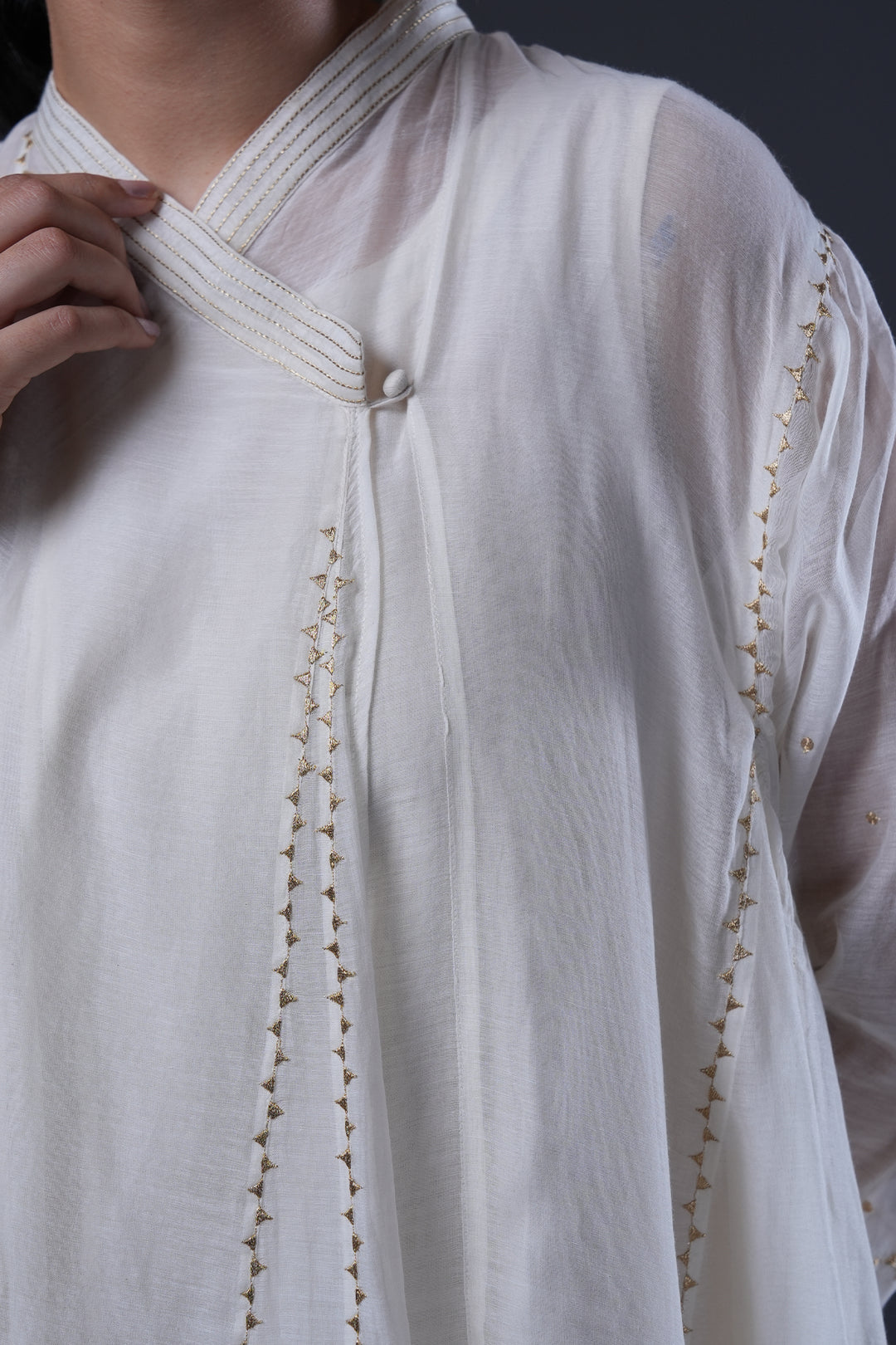 Natural Embroidered Chanderi Choga
