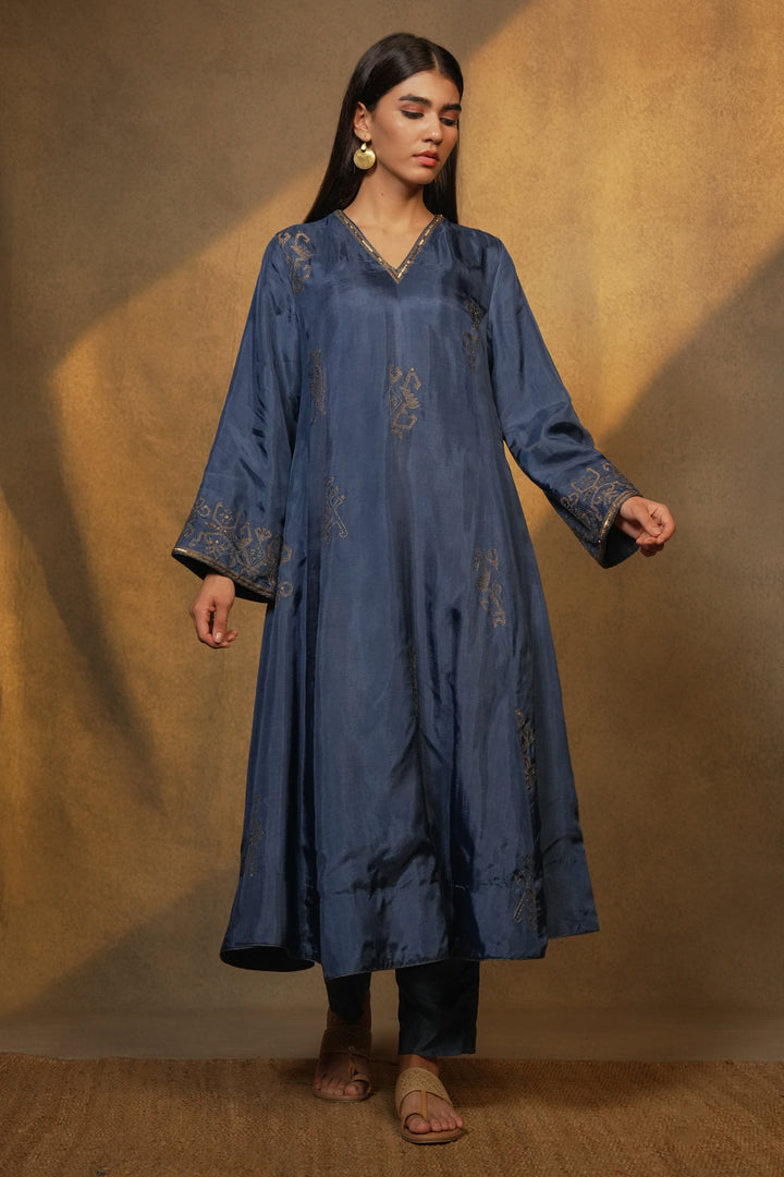 Blue Hand Embroidered Silk Kurta with Pants and Organza Dupatta