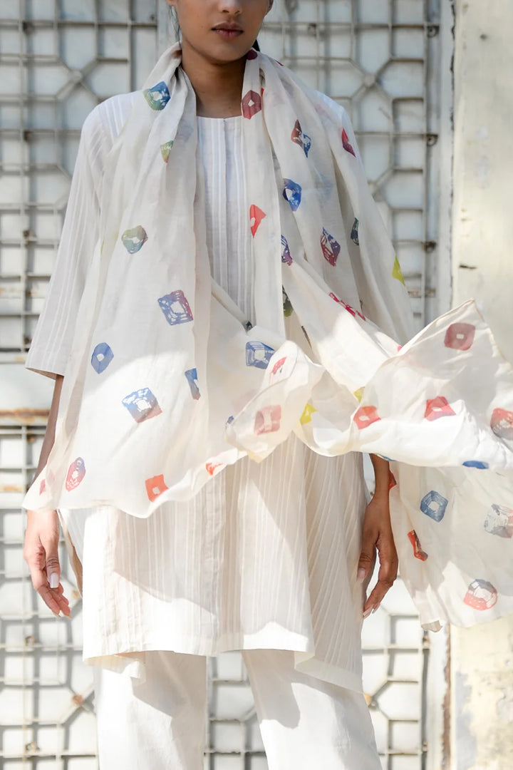Natural base shibori  dupatta