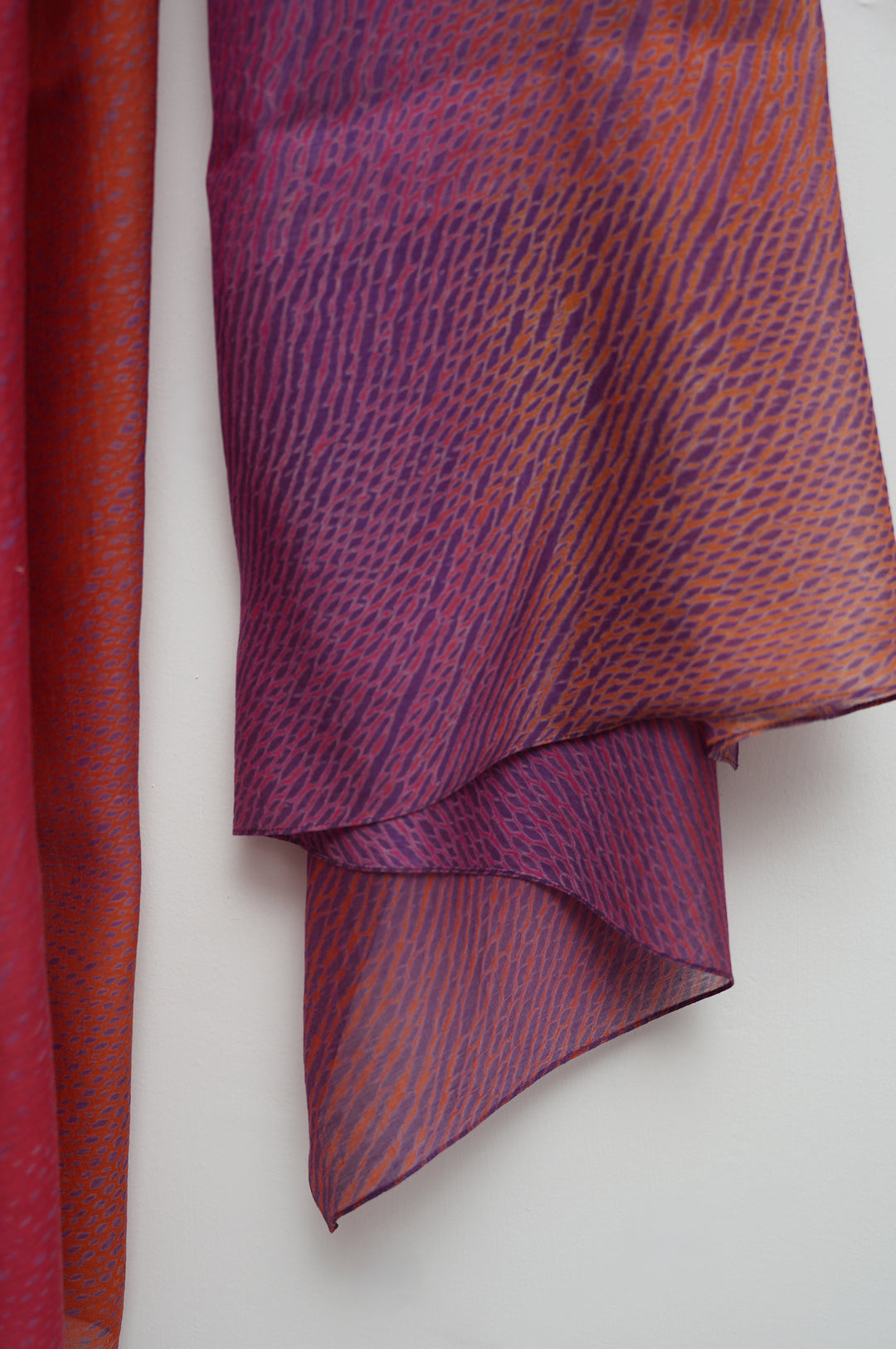 Coral Berry Shibori Chanderi Dupatta