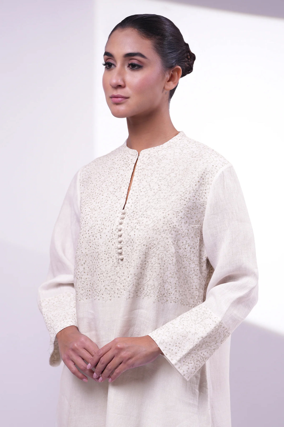 Ivory Embroidered Cotton Linen Kurta