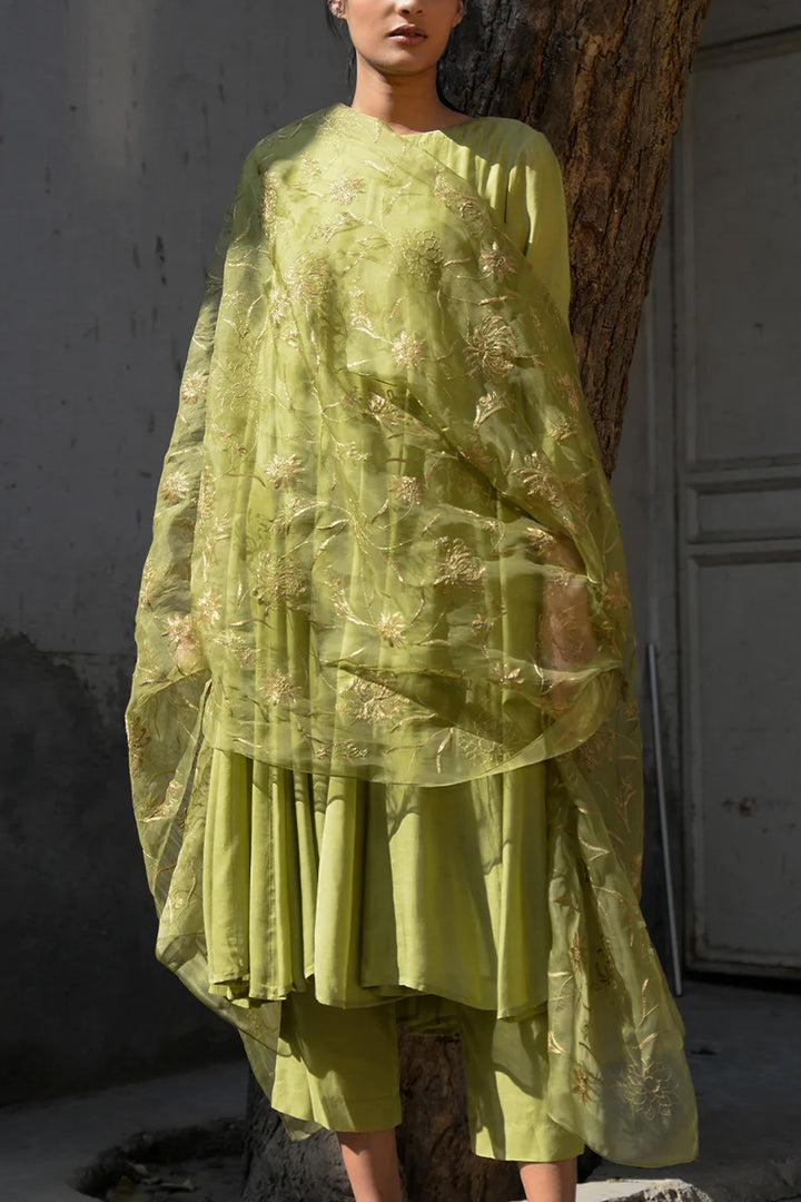 GREEN FLORAL ESCAPE MUSLIN PANELLED KURTA SET