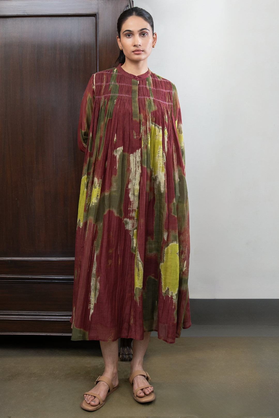 Maroon and Green Abstract Print Pleated Chanderi Midi Dress