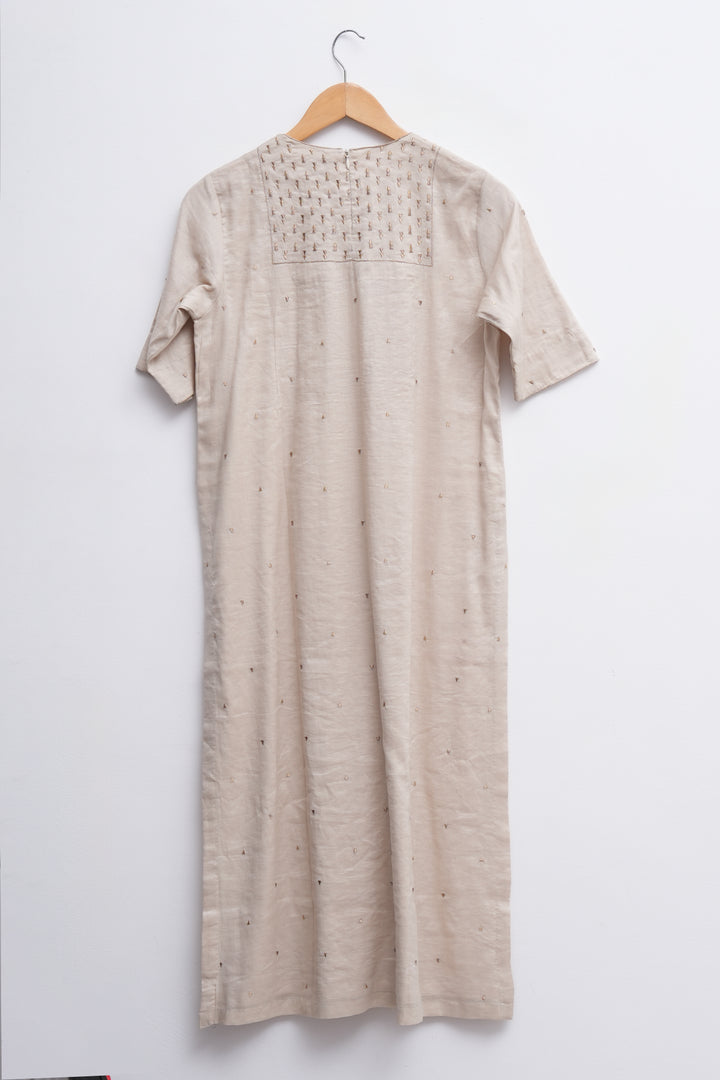 Natural Fine Ramie Embroidered Kurta
