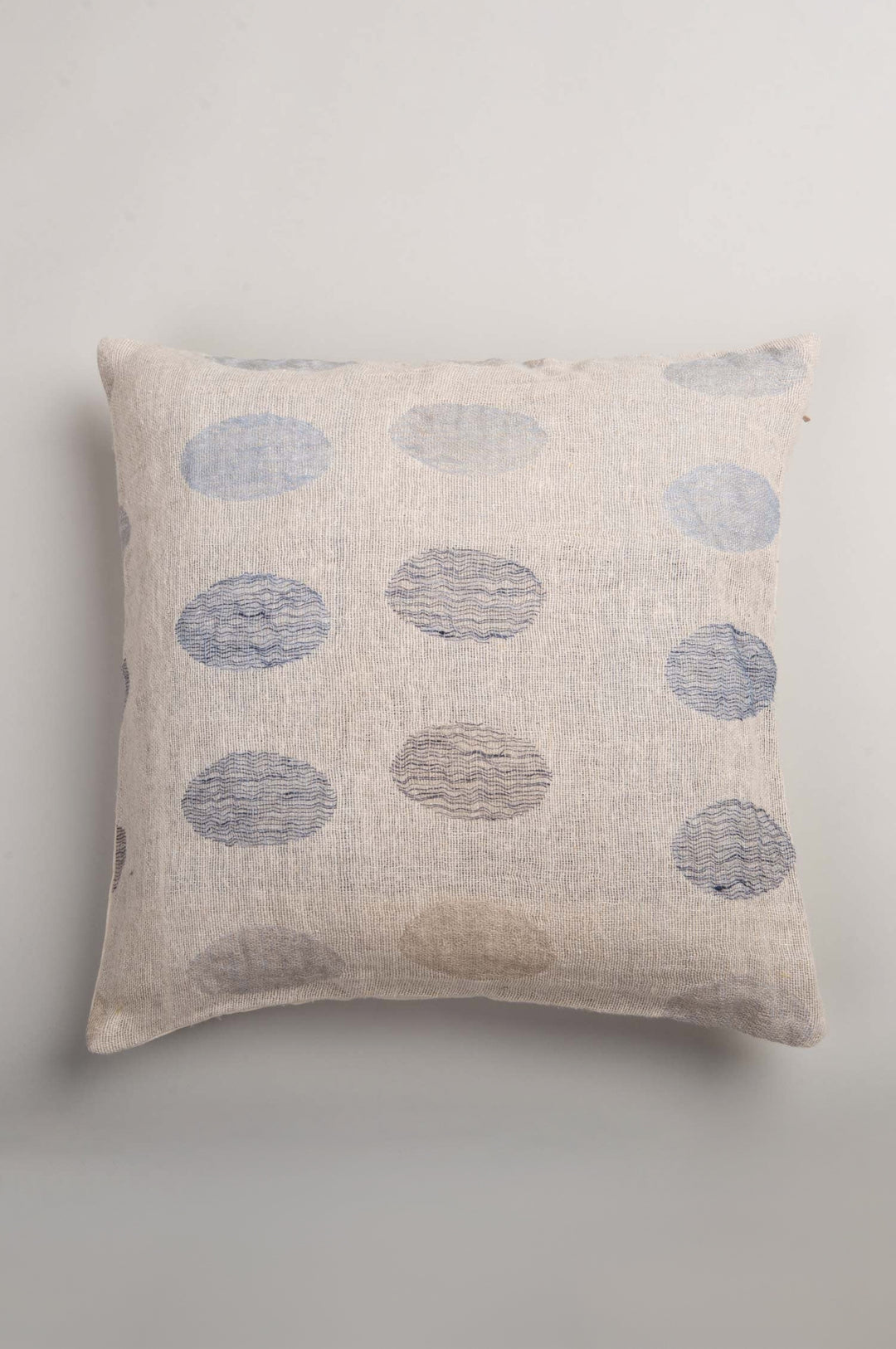 Handwoven cushion cover