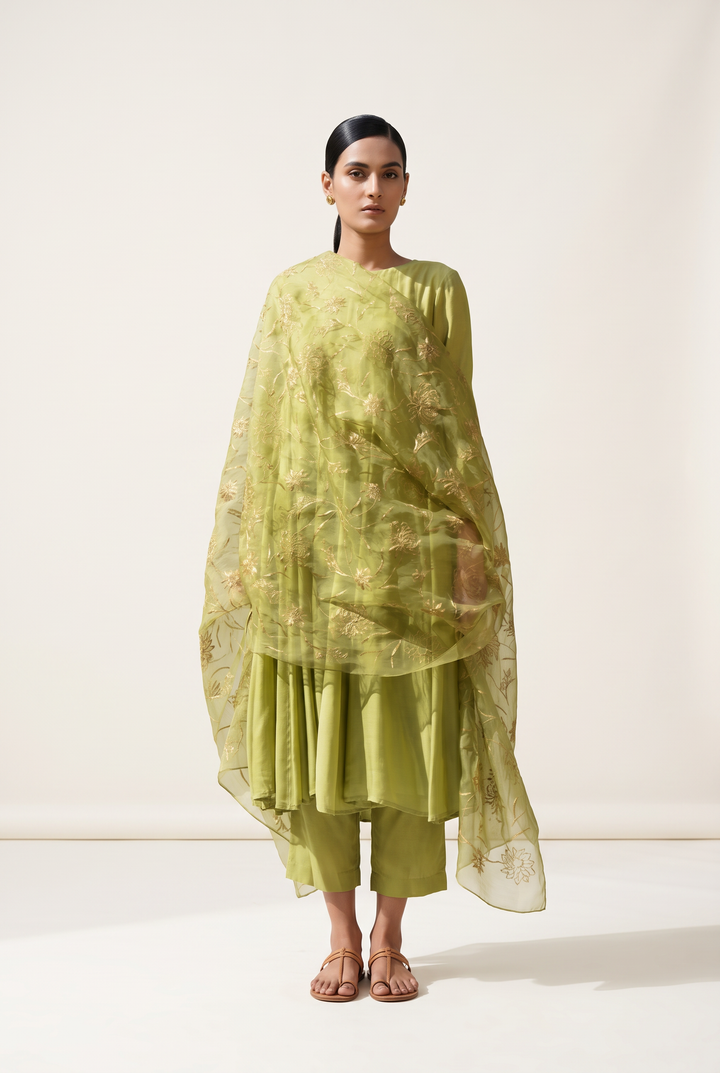 GREEN FLORAL ESCAPE MUSLIN PANELLED KURTA SET