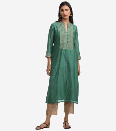 Green embroidered chanderi kurta