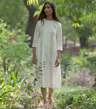 Natural cotton embroidered dress