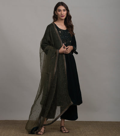 Green embroidered velvet kurta set