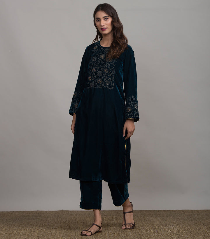 Midnight Blue Embroidered Velvet Kurta & Pants Set