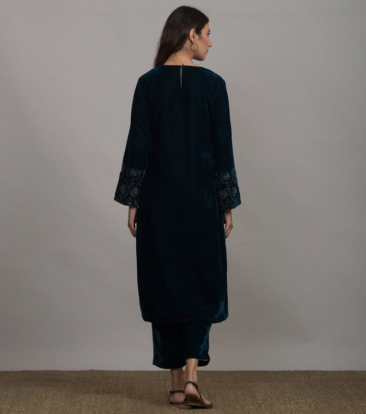 Midnight Blue Embroidered Velvet Kurta & Pants Set