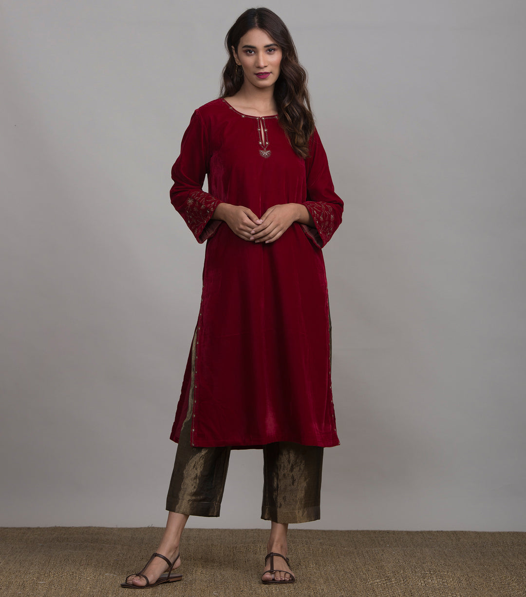 Red floral embroidered velvet kurta
