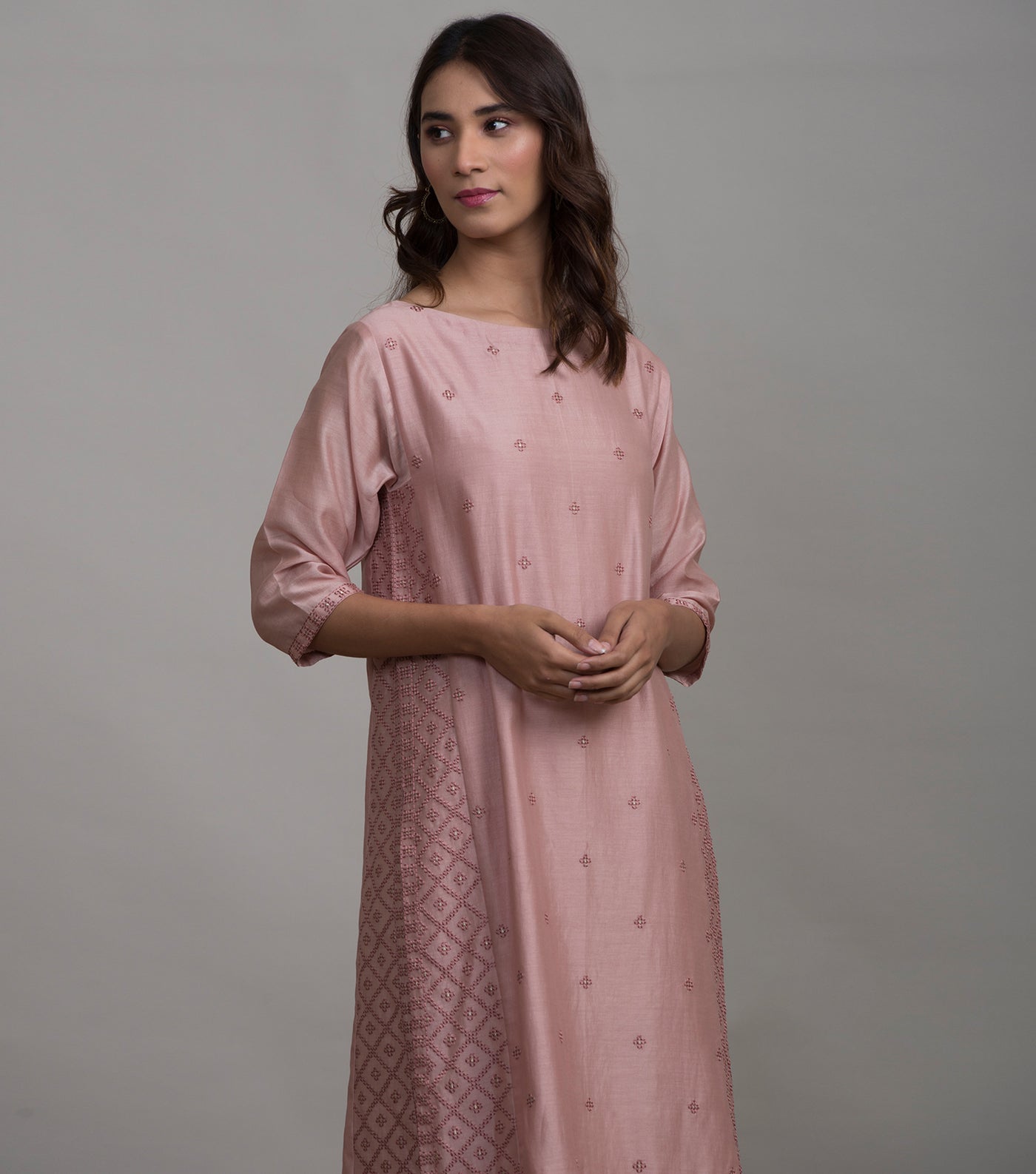 Pink embroidered chanderi kurta