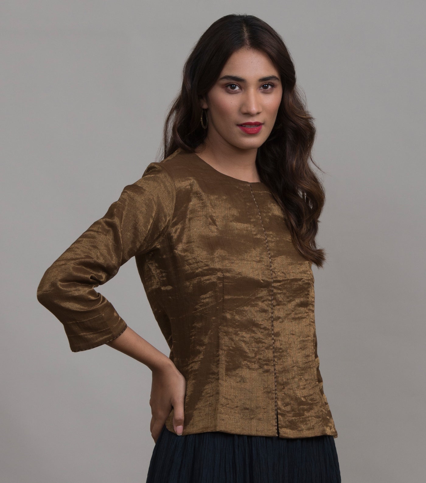 Gold solid tissue blouse