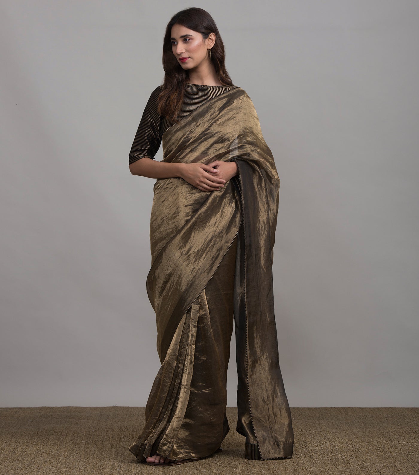 Gold solid tissue saree