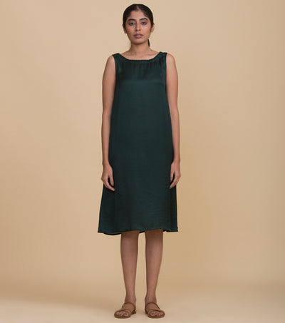 Emerald green chanderi cape set