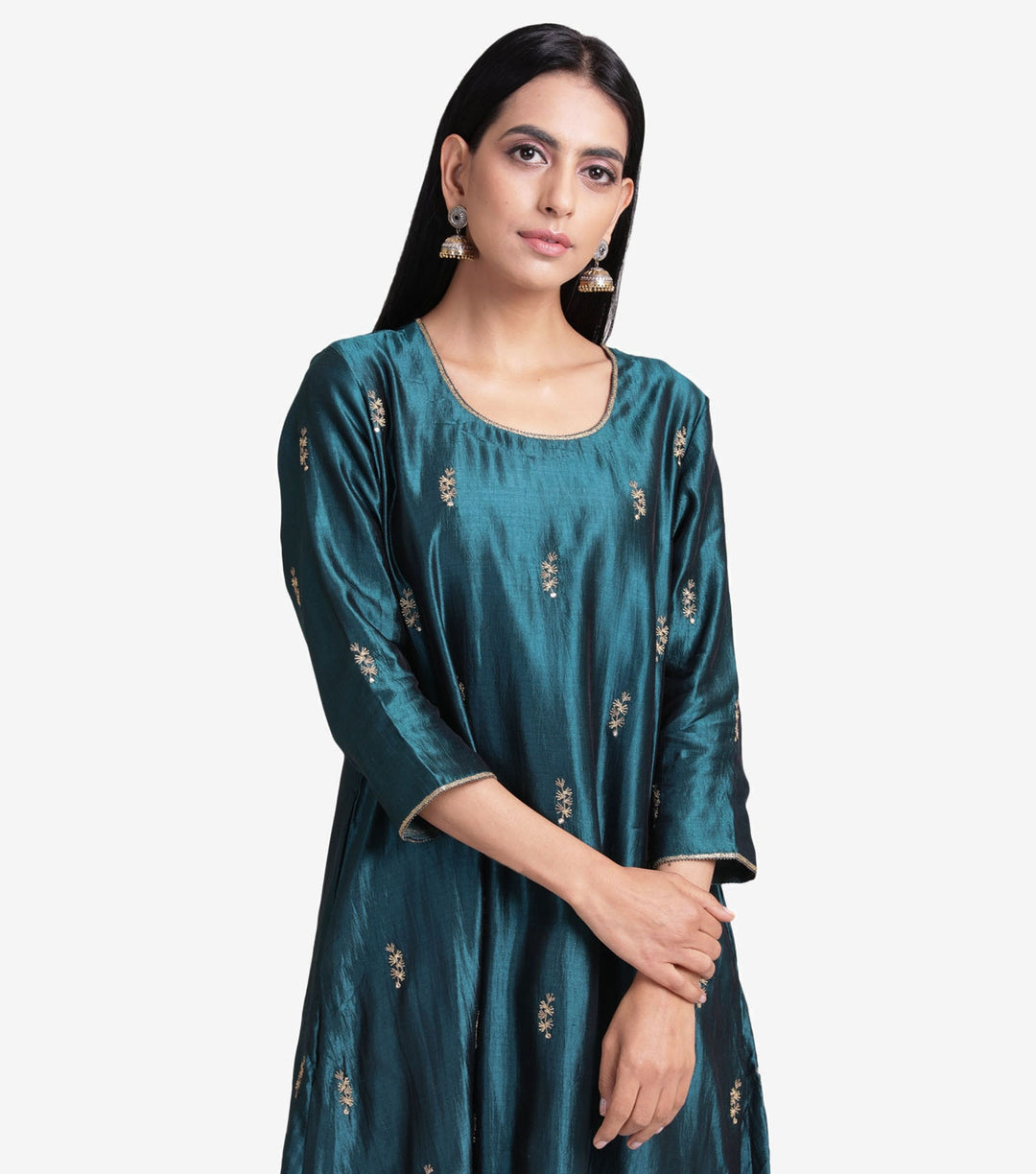 Emerald Green Embroidered Silk Kurta & Pants Set